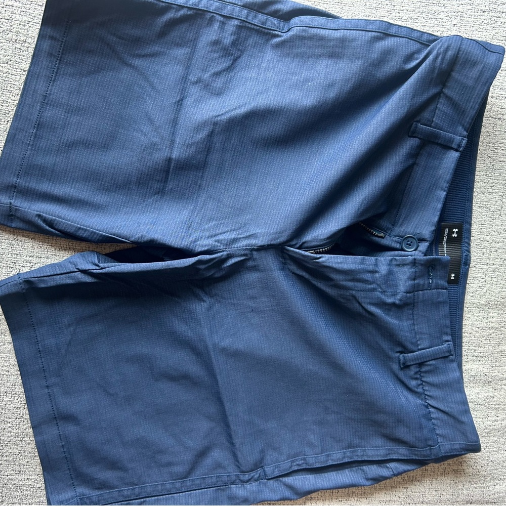 Men's Golf Under Armor Blue Shorts